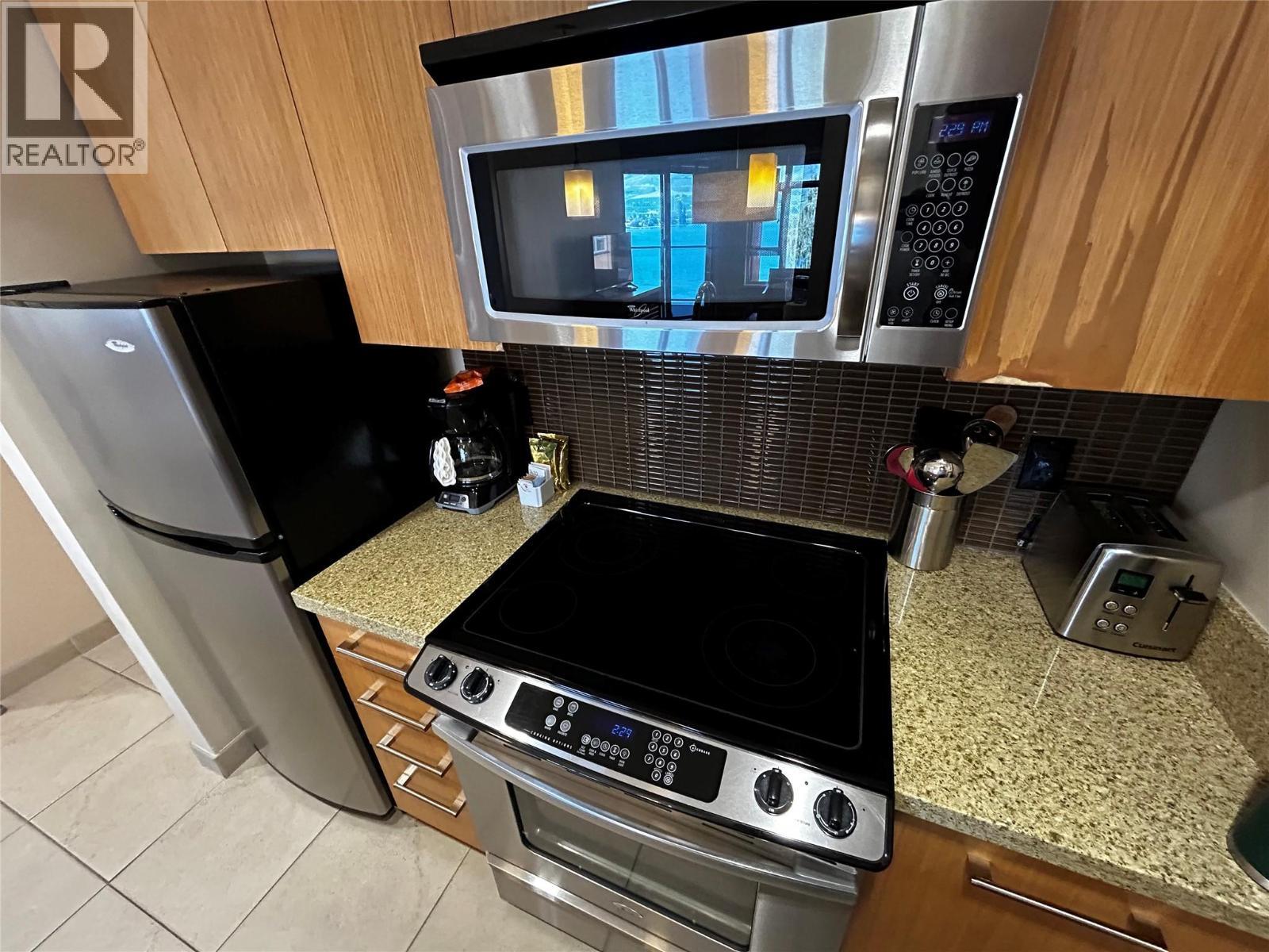 15 Park Place Place Unit# 341. Osoyoos, British Columbia