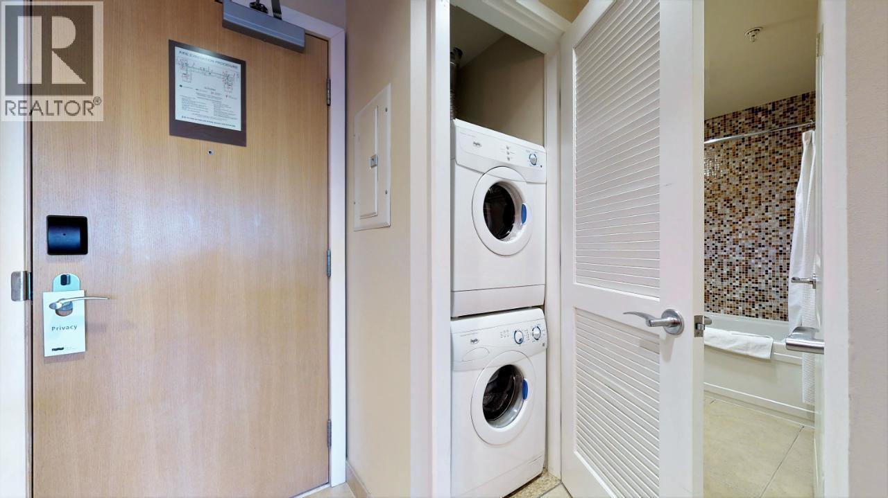 15 Park Place Place Unit# 341. Osoyoos, British Columbia