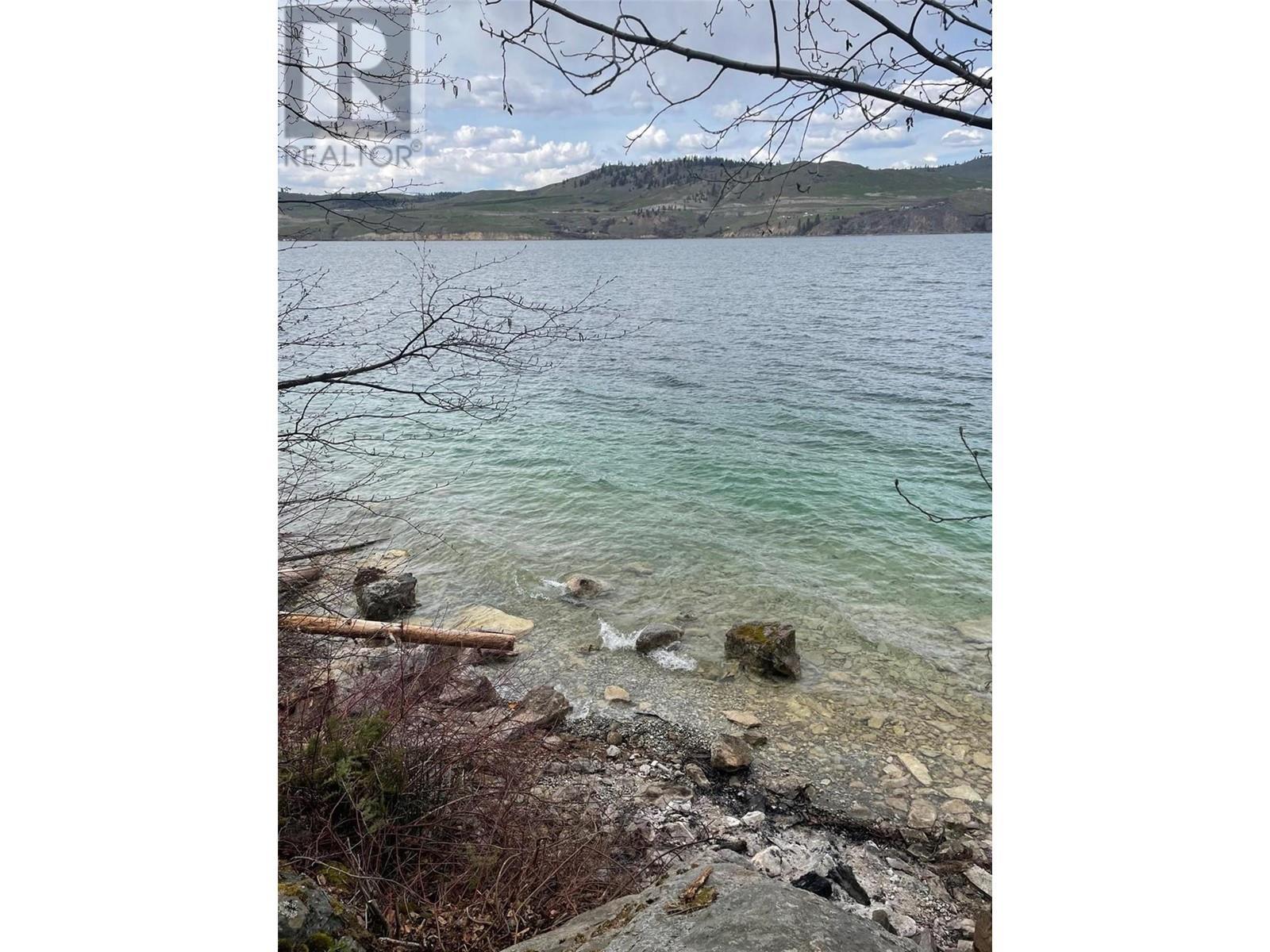 5649 Cosens Bay Road Unit# 8. Coldstream, British Columbia