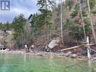 5649 Cosens Bay Road Unit# 8. Coldstream, British Columbia