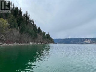 5649 Cosens Bay Road Unit# 8. Coldstream, British Columbia