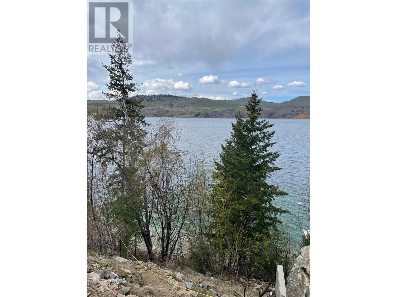 5649 Cosens Bay Road Unit# 8. Coldstream, British Columbia