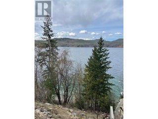 5649 Cosens Bay Road Unit# 8. Coldstream, British Columbia