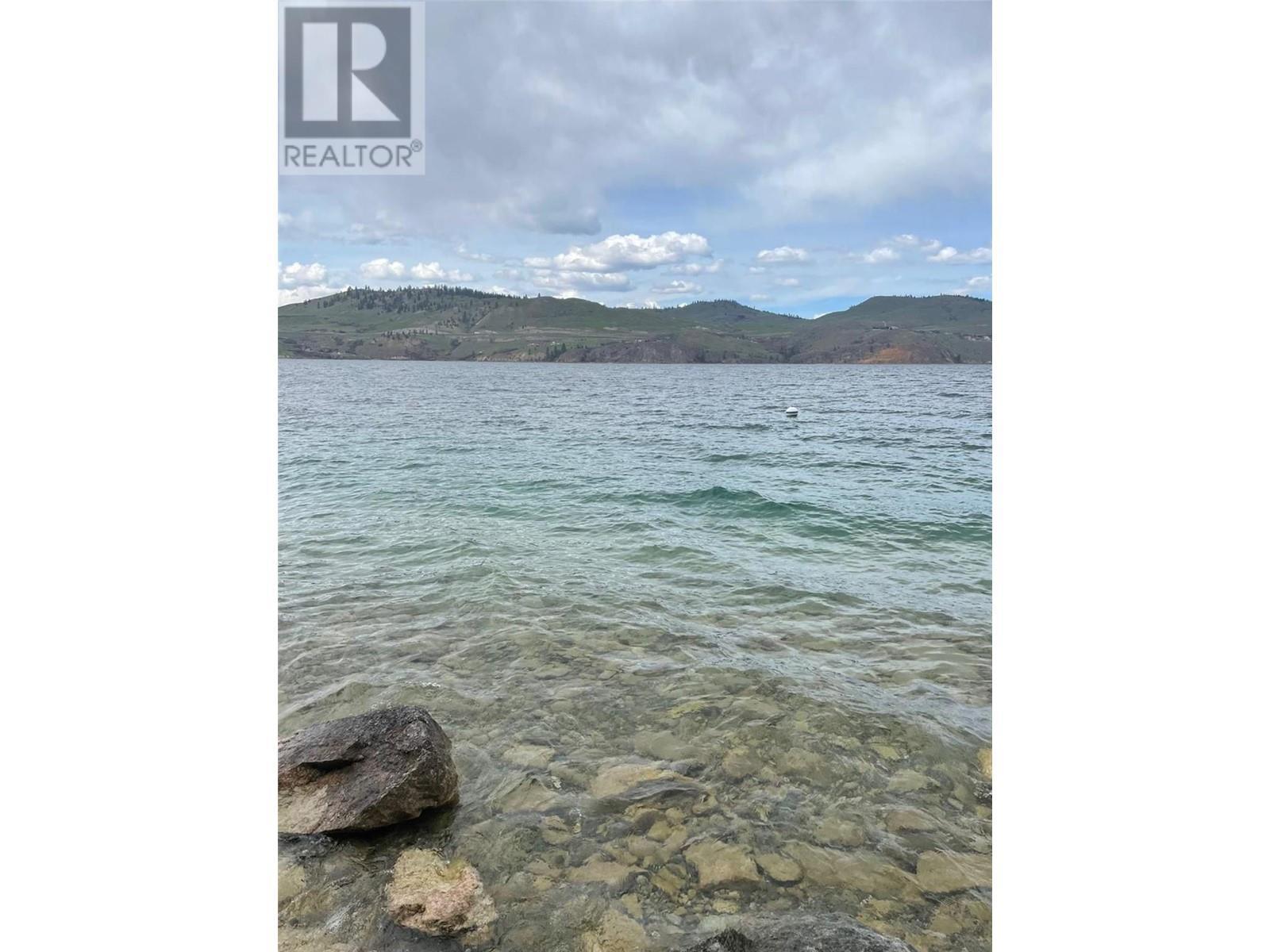 5649 Cosens Bay Road Unit# 8. Coldstream, British Columbia