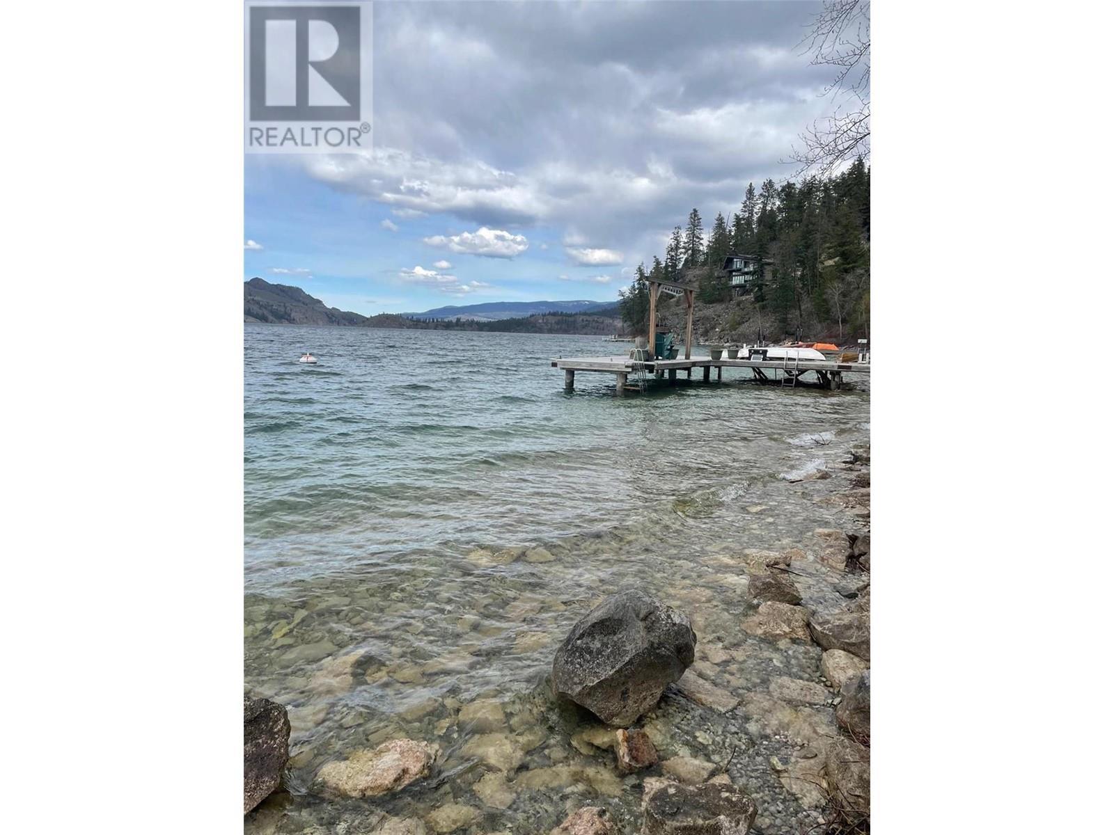 5649 Cosens Bay Road Unit# 8. Coldstream, British Columbia