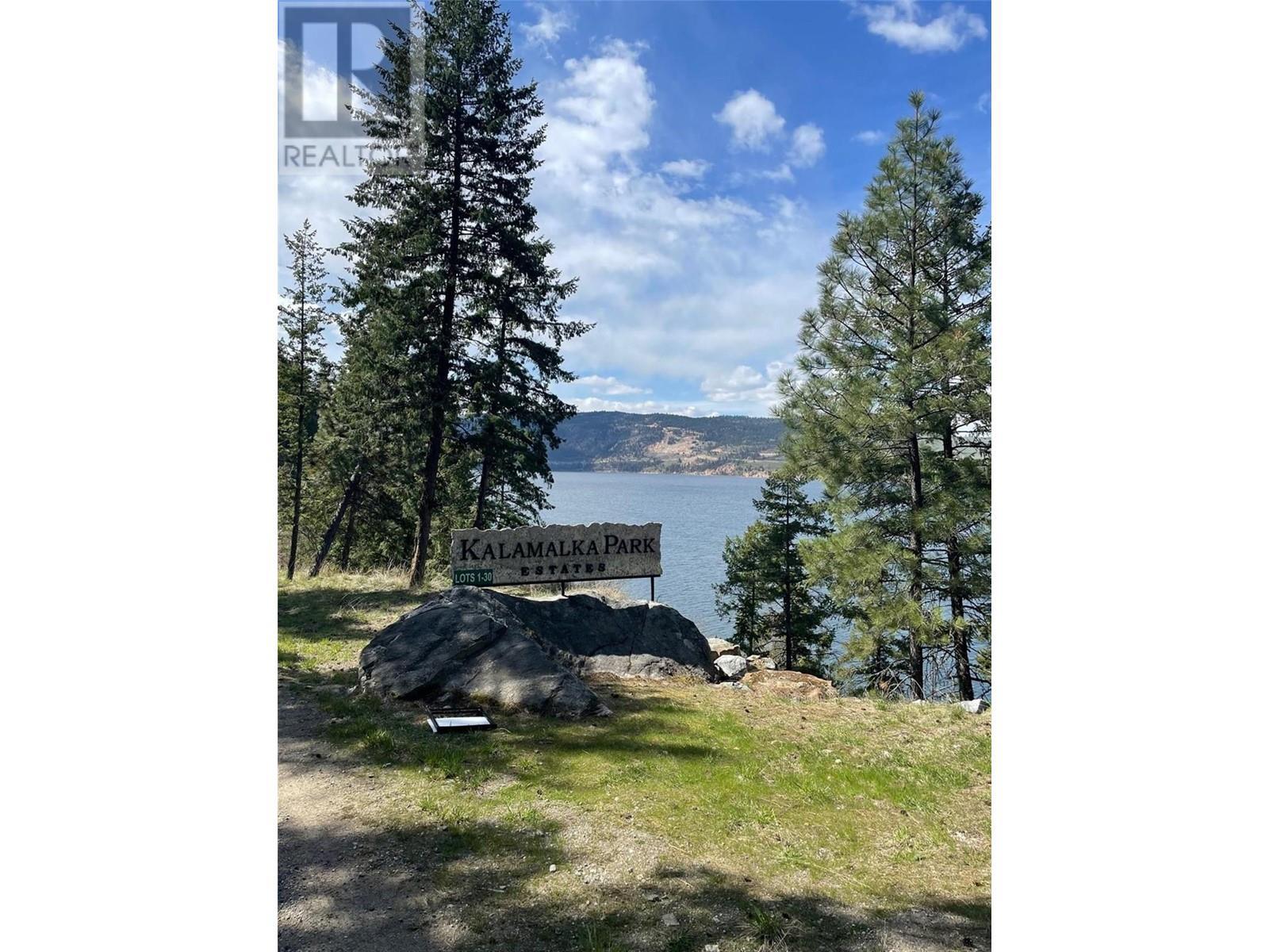 5649 Cosens Bay Road Unit# 8. Coldstream, British Columbia