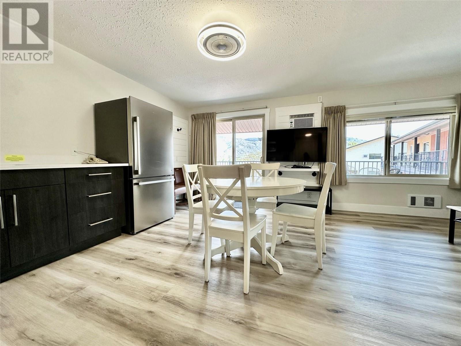 5815 Oleander Drive Unit# 221. Osoyoos, British Columbia