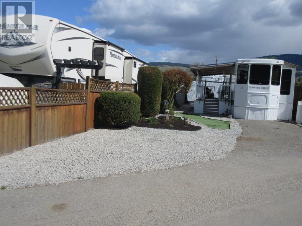 415 Commonwealth Road Unit# 44. Kelowna, British Columbia