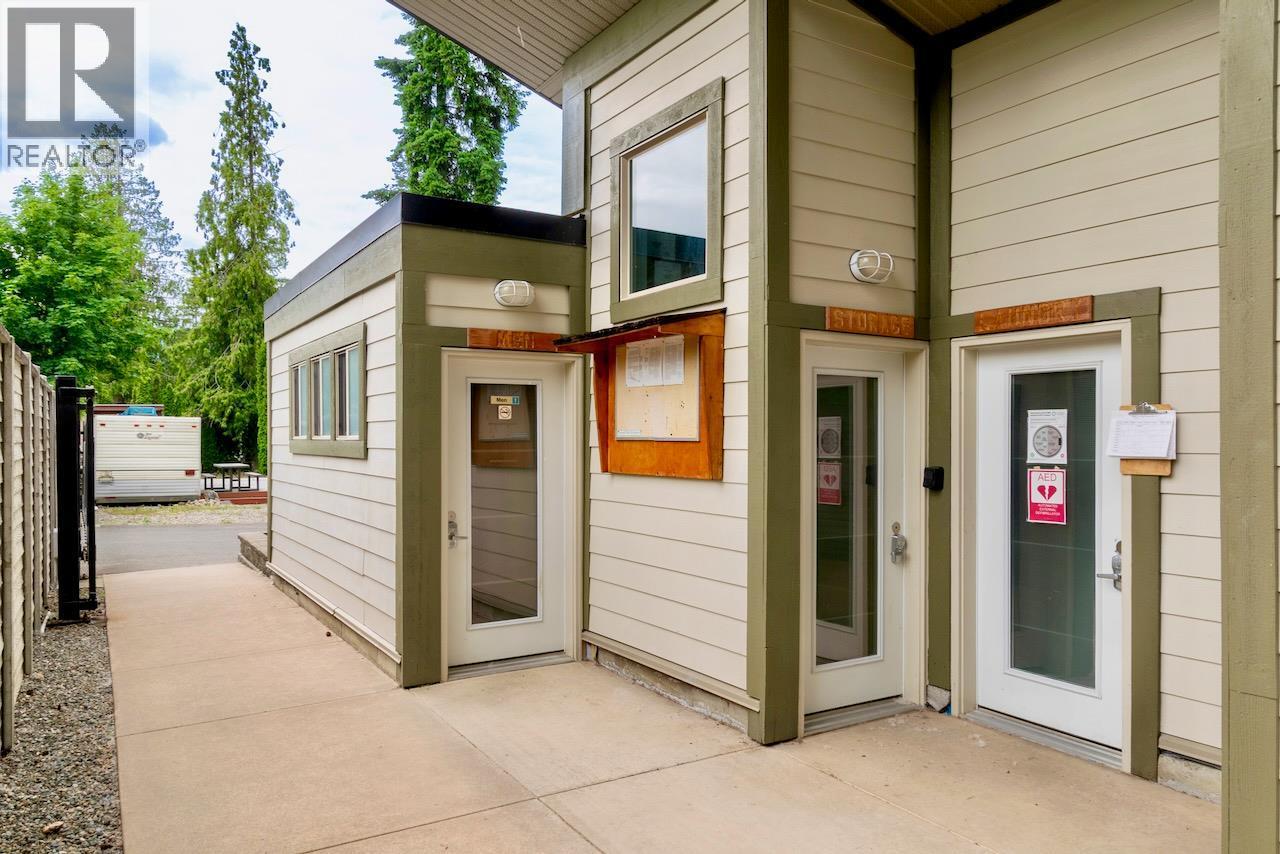 1131 Pine Grove Road Unit# 20. Scotch Creek, British Columbia
