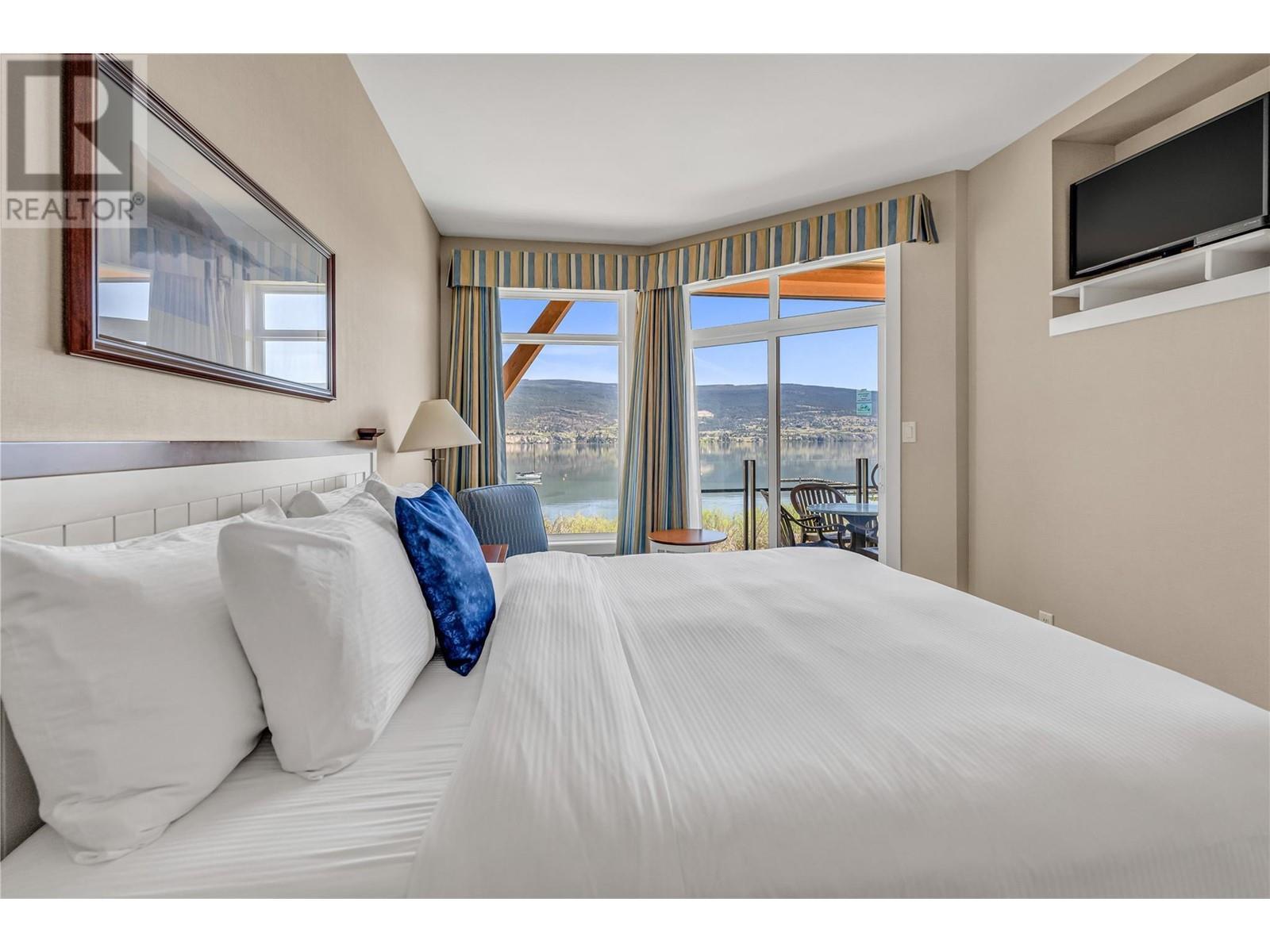 13011 Lakeshore Drive S Unit# 370. Summerland, British Columbia