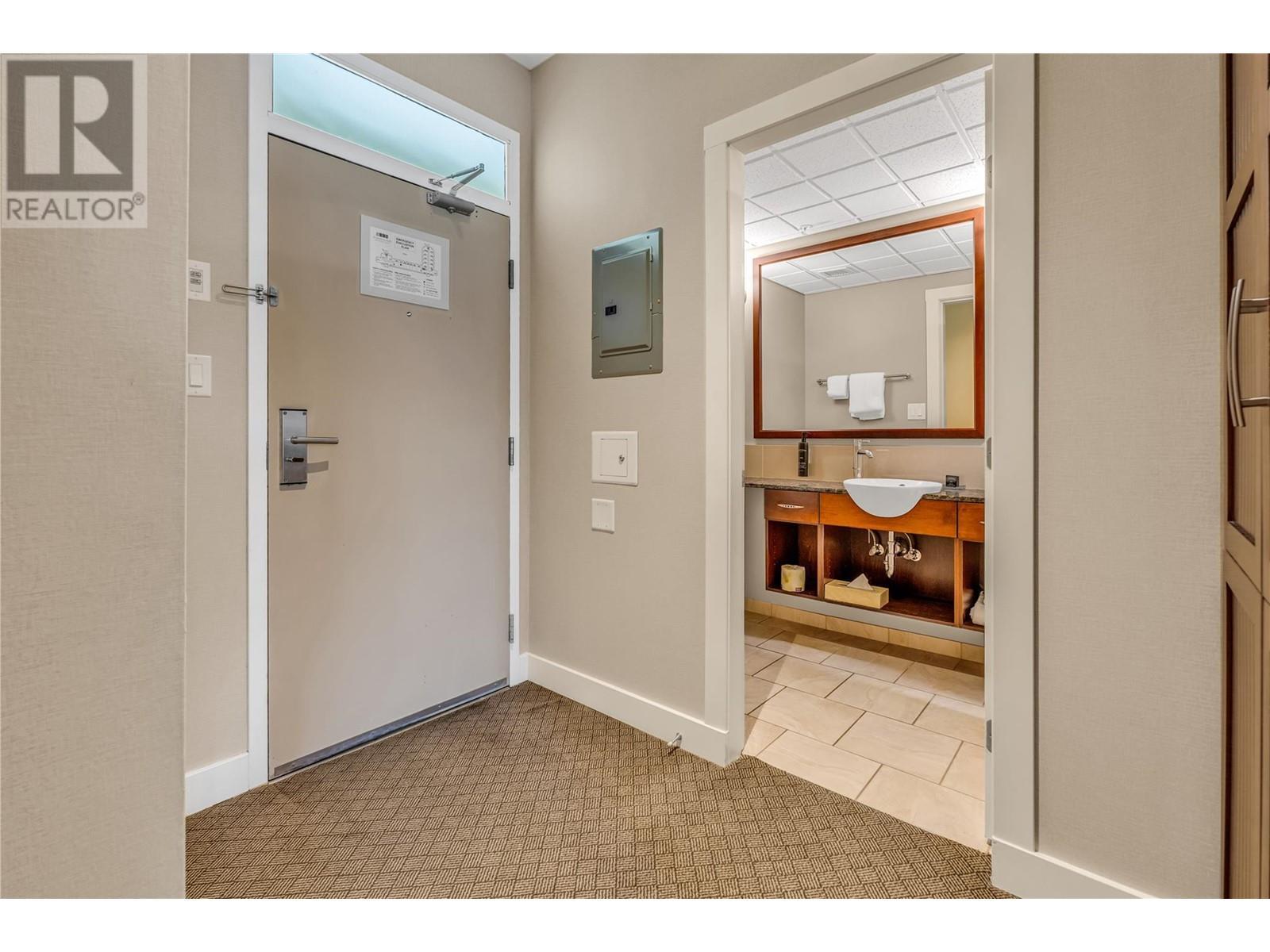 13011 Lakeshore Drive S Unit# 370. Summerland, British Columbia