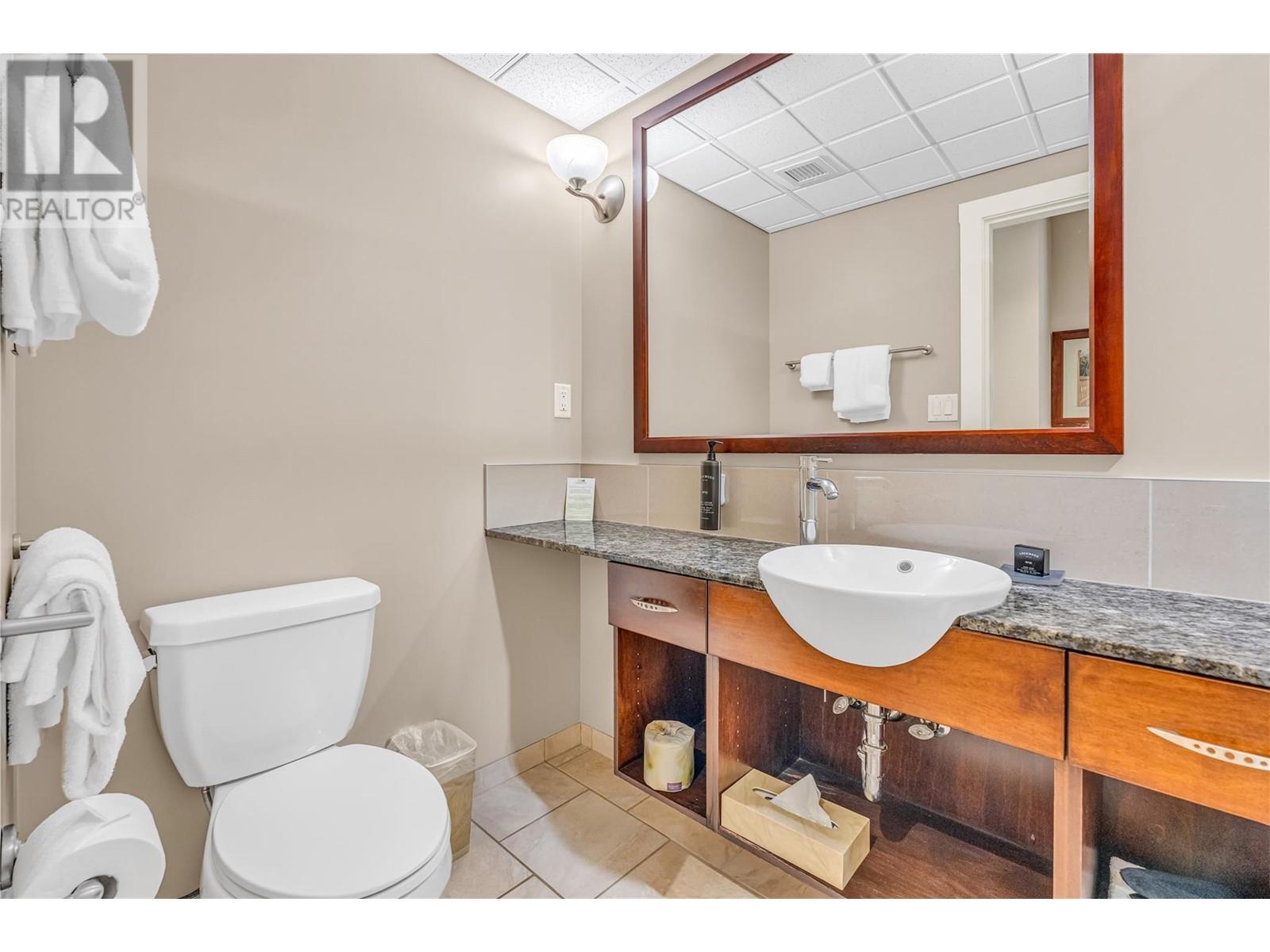 13011 Lakeshore Drive S Unit# 370. Summerland, British Columbia