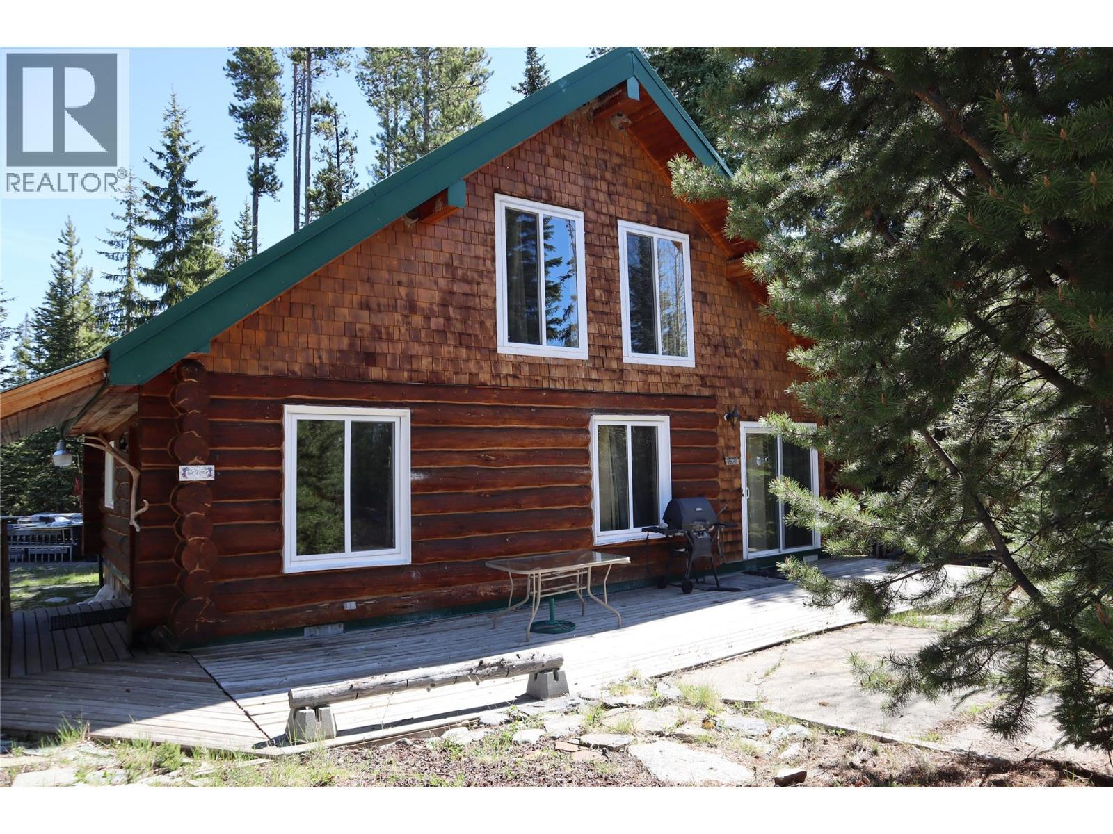 Cabin #20 Hatheume Lake Resort Lot# 5835. Peachland, British Columbia