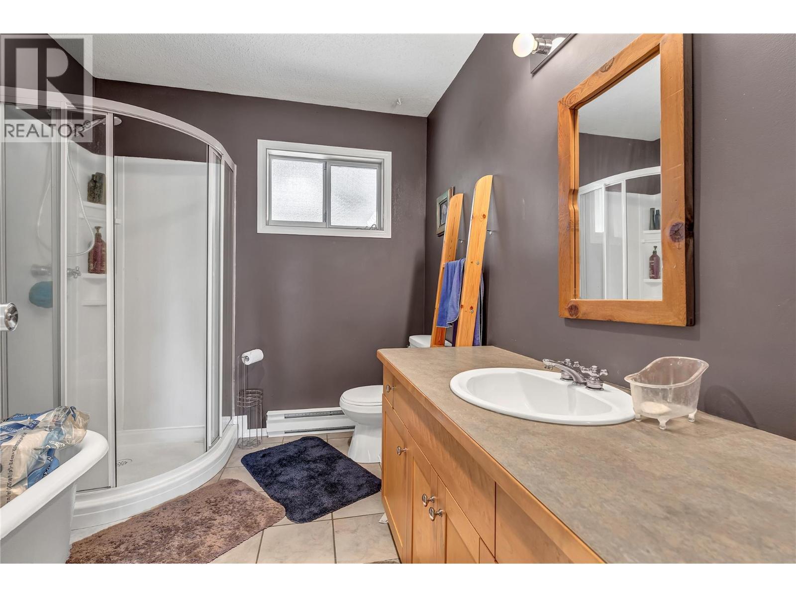 2556 Princeton Summerland Road. Princeton, British Columbia