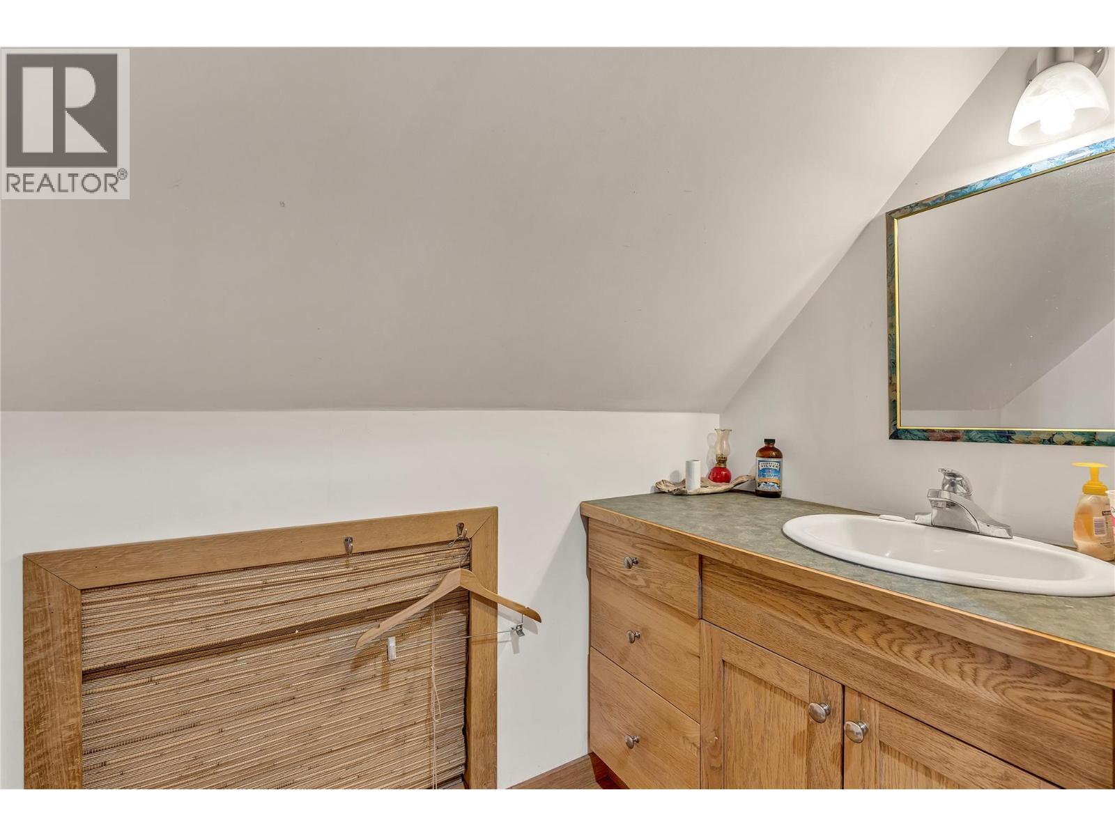 2556 Princeton Summerland Road. Princeton, British Columbia