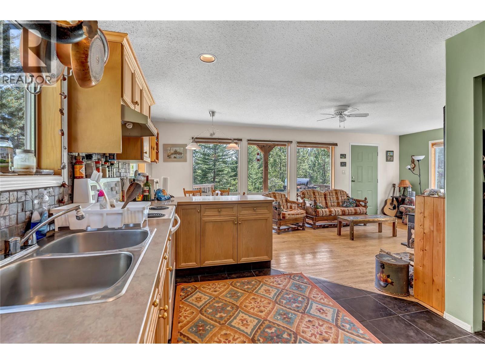 2556 Princeton Summerland Road. Princeton, British Columbia