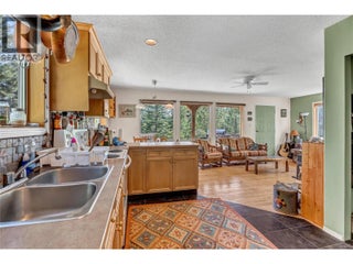 2556 Princeton Summerland Road. Princeton, British Columbia