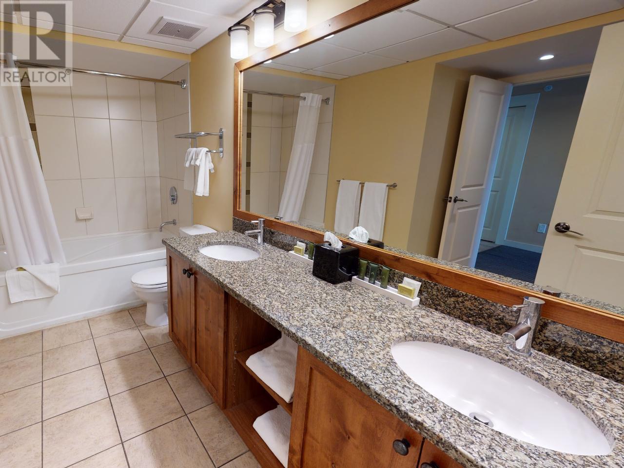 4200 Lakeshore Drive Unit# 320. Osoyoos, British Columbia