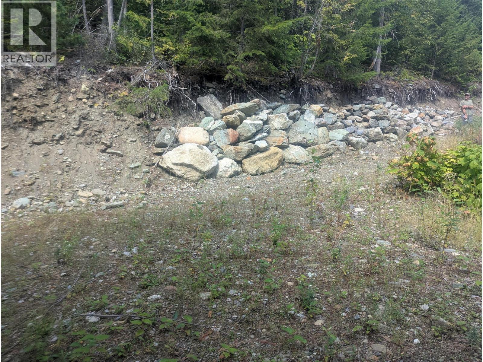 Lot 1 Whiskey Pointe. Revelstoke, British Columbia