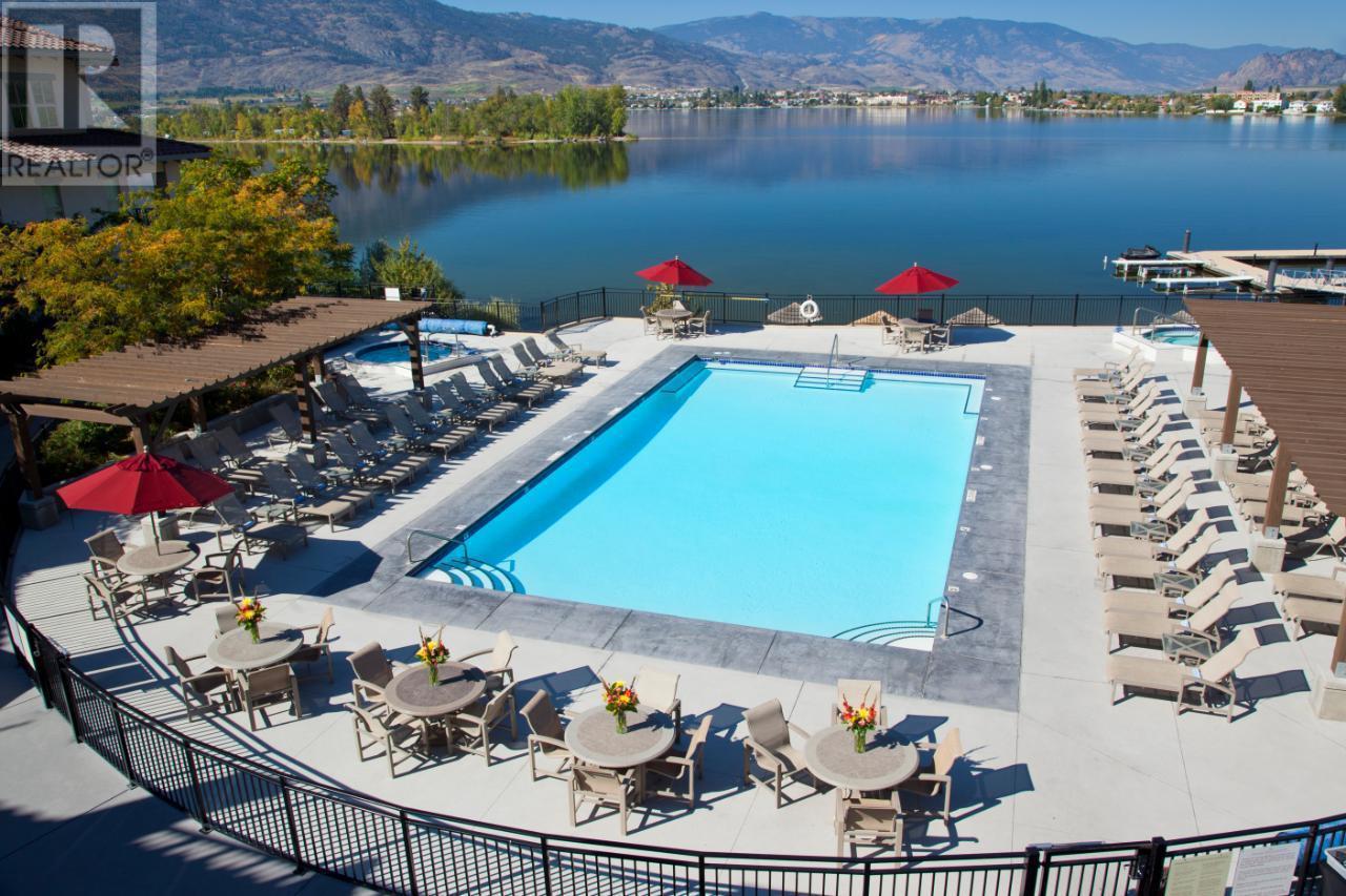4200 Lakeshore Drive Drive Unit# 302. Osoyoos, British Columbia