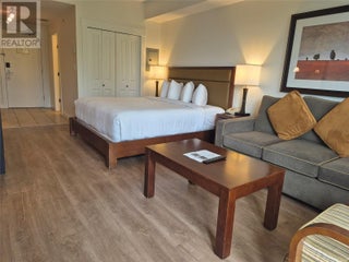 4200 Lakeshore Drive Drive Unit# 302. Osoyoos, British Columbia