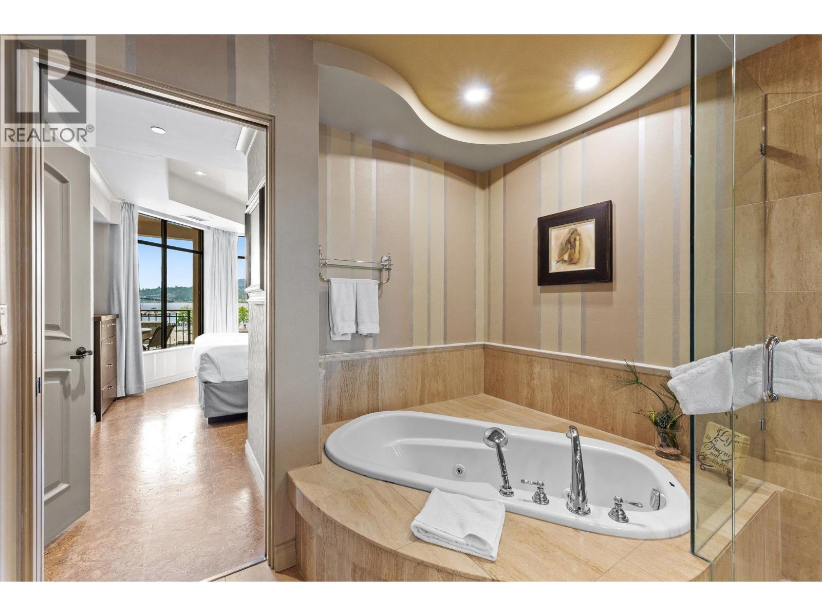 1288 Water Street Unit# 355. Kelowna, British Columbia