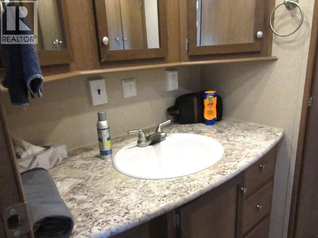 415 Commonwealth Road Unit# 301. Kelowna, British Columbia