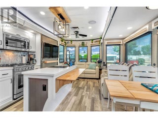 415 Commonwealth Road Unit# 396 Lot# 396. Lake Country, British Columbia