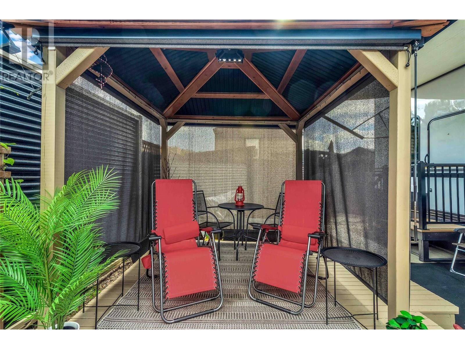 415 Commonwealth Road Unit# 396 Lot# 396. Lake Country, British Columbia