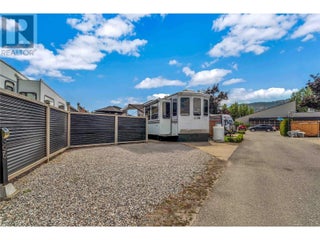 415 Commonwealth Road Unit# 396 Lot# 396. Lake Country, British Columbia