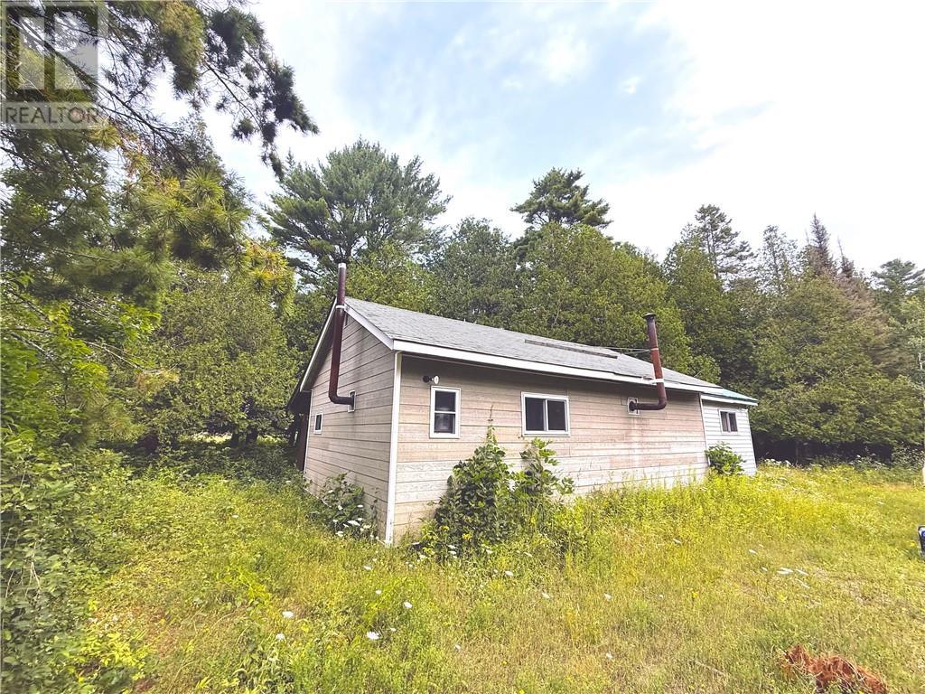 Lt 13-14 Con 5, Silver Water, Manitoulin Island