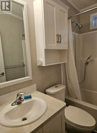 32 Victoria Road. Vernon, British Columbia