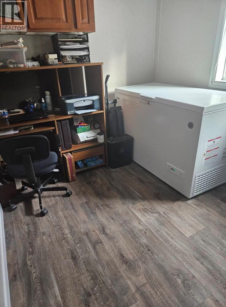 32 Victoria Road. Vernon, British Columbia