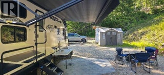 4955 Camp Creek Road Unit# Lot 27. Revelstoke, British Columbia