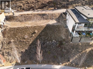 3356 Black Pine Lane. Kelowna, British Columbia