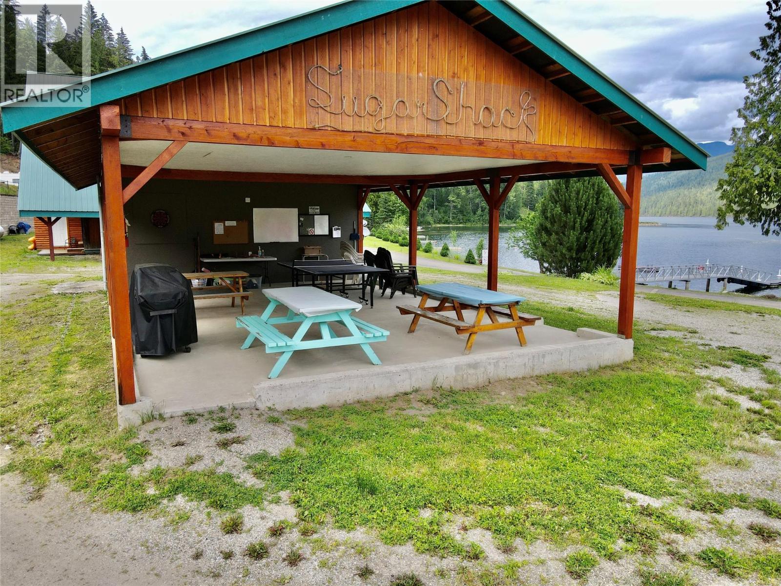 1681 Sugar Lake Road Unit# 21. Cherryville, British Columbia