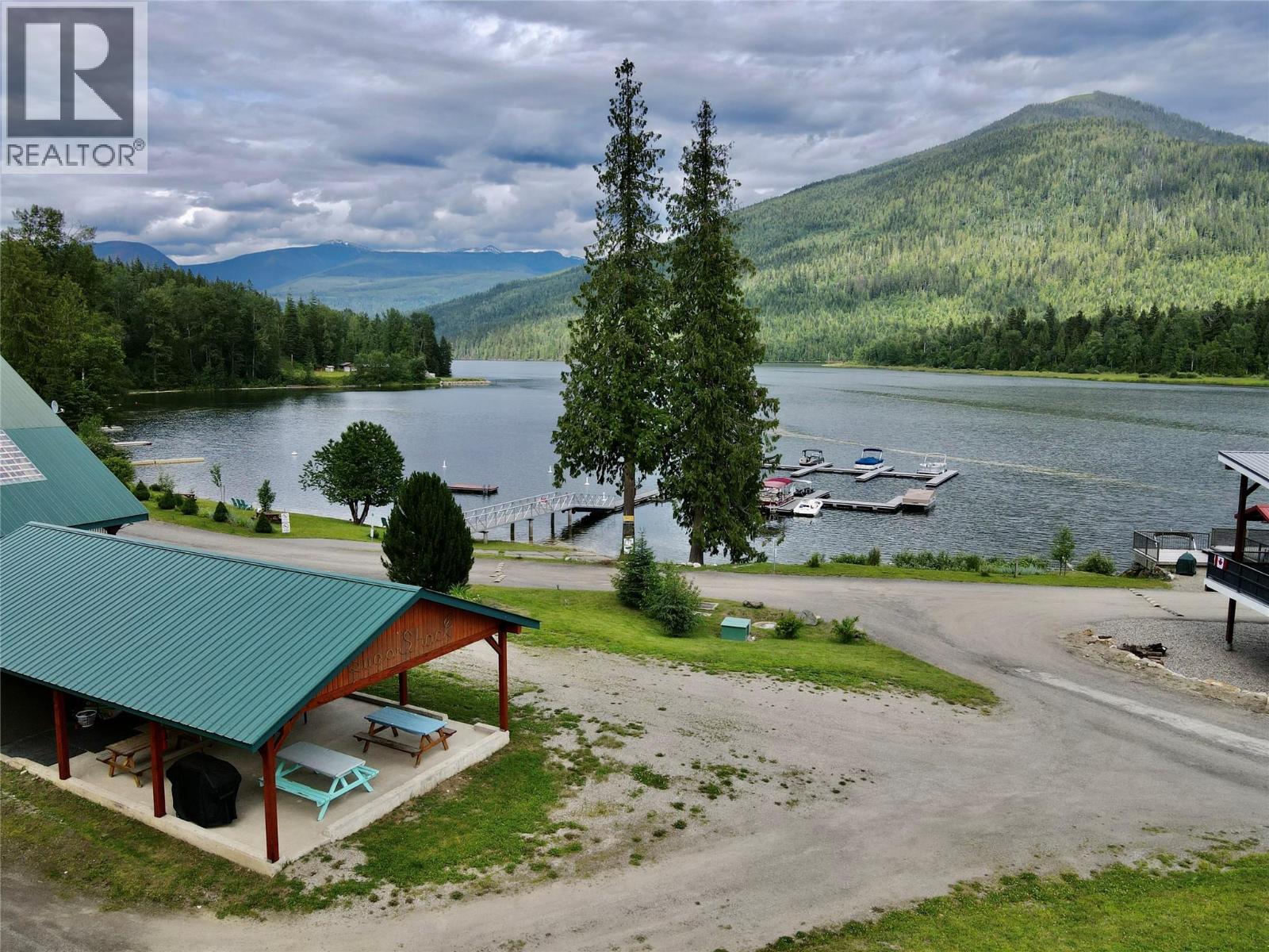 1681 Sugar Lake Road Unit# 21. Cherryville, British Columbia