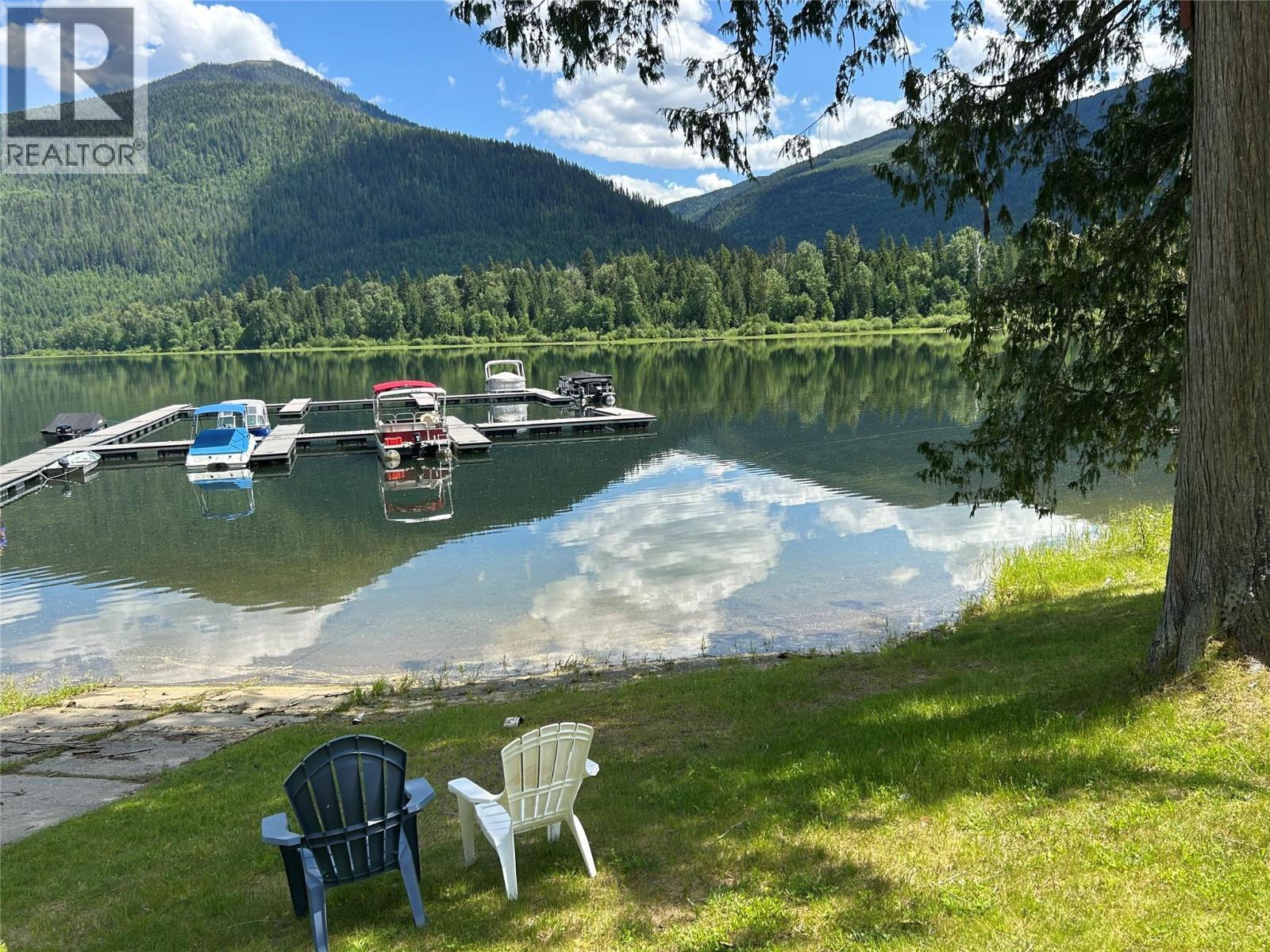 1681 Sugar Lake Road Unit# 21. Cherryville, British Columbia