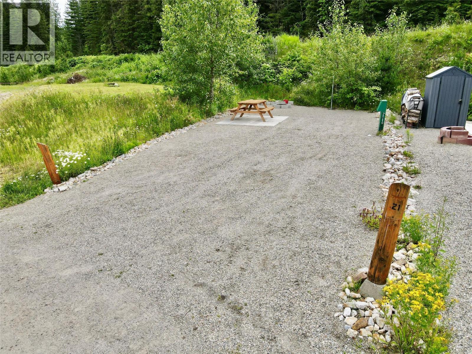 1681 Sugar Lake Road Unit# 21. Cherryville, British Columbia