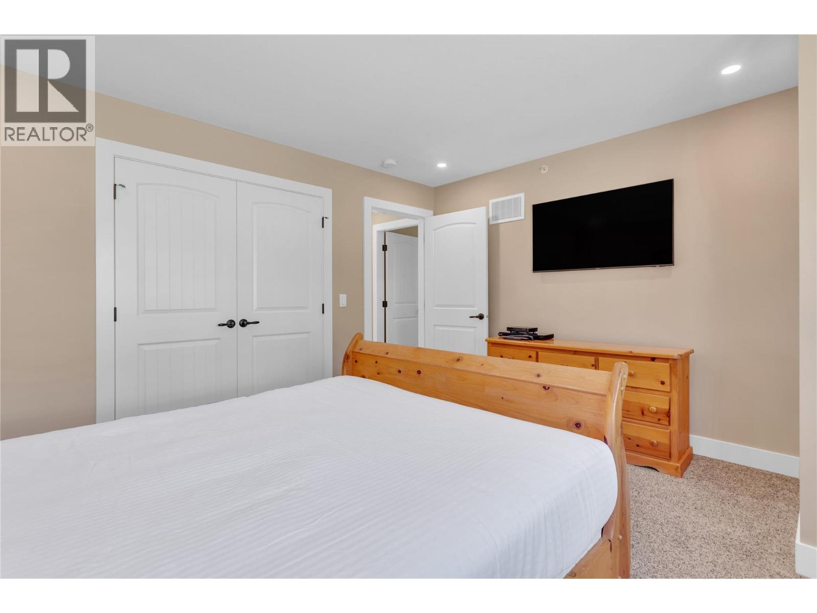 345 Feathertop Way. Big White, British Columbia