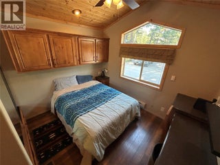 4835 Paradise Valley Drive Unit# 33. Peachland, British Columbia