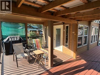 4835 Paradise Valley Drive Unit# 33. Peachland, British Columbia