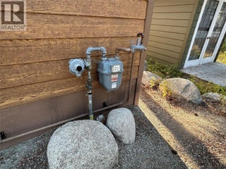 4835 Paradise Valley Drive Unit# 33. Peachland, British Columbia