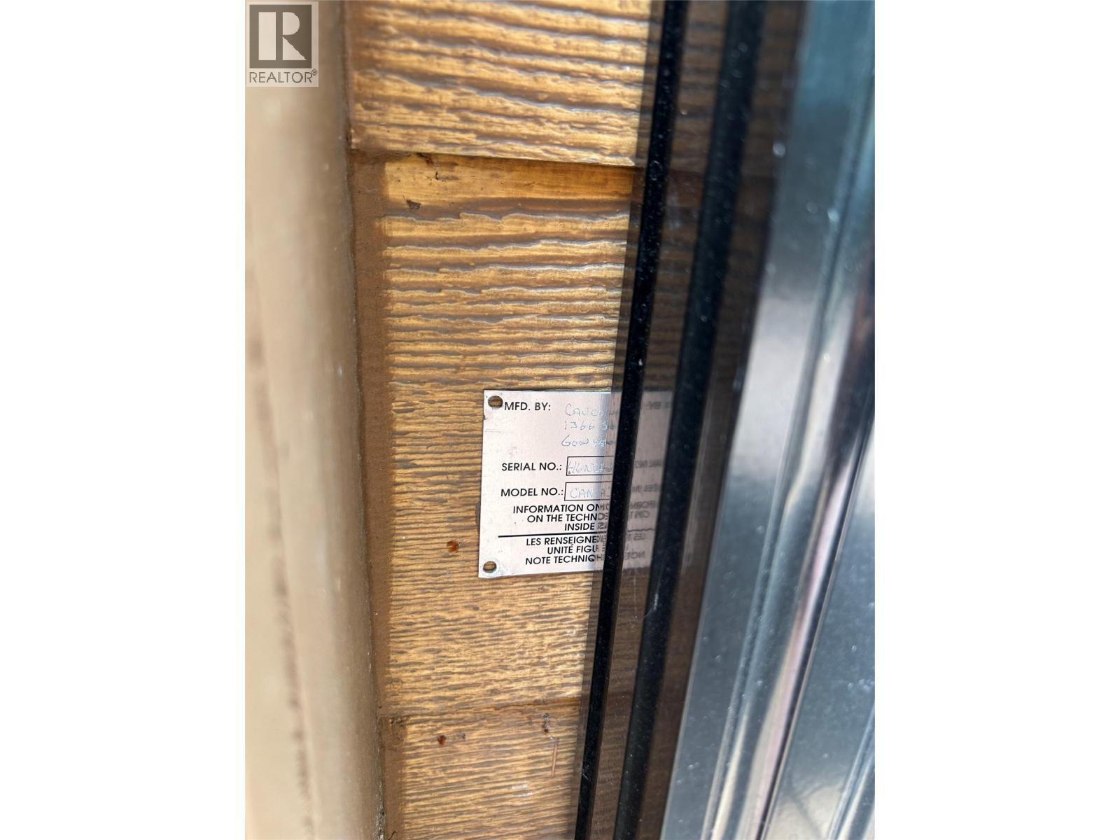 4835 Paradise Valley Drive Unit# 33. Peachland, British Columbia