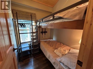 4835 Paradise Valley Drive Unit# 33. Peachland, British Columbia