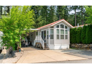 2698 Blind Bay Road Unit# G34. Blind Bay, British Columbia