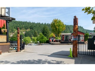 2698 Blind Bay Road Unit# G34. Blind Bay, British Columbia