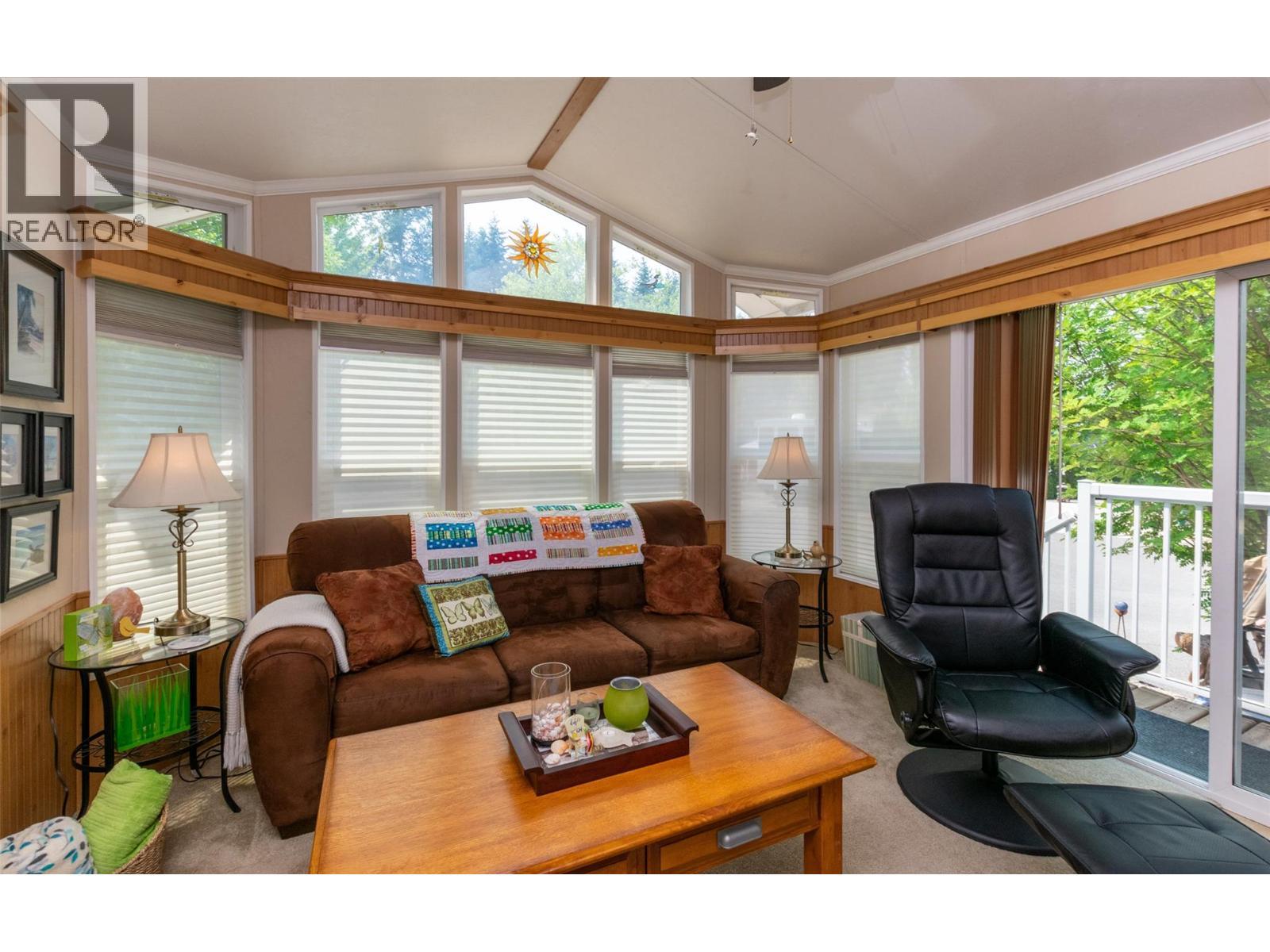 2698 Blind Bay Road Unit# G34. Blind Bay, British Columbia