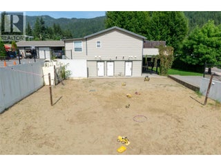 2698 Blind Bay Road Unit# G34. Blind Bay, British Columbia