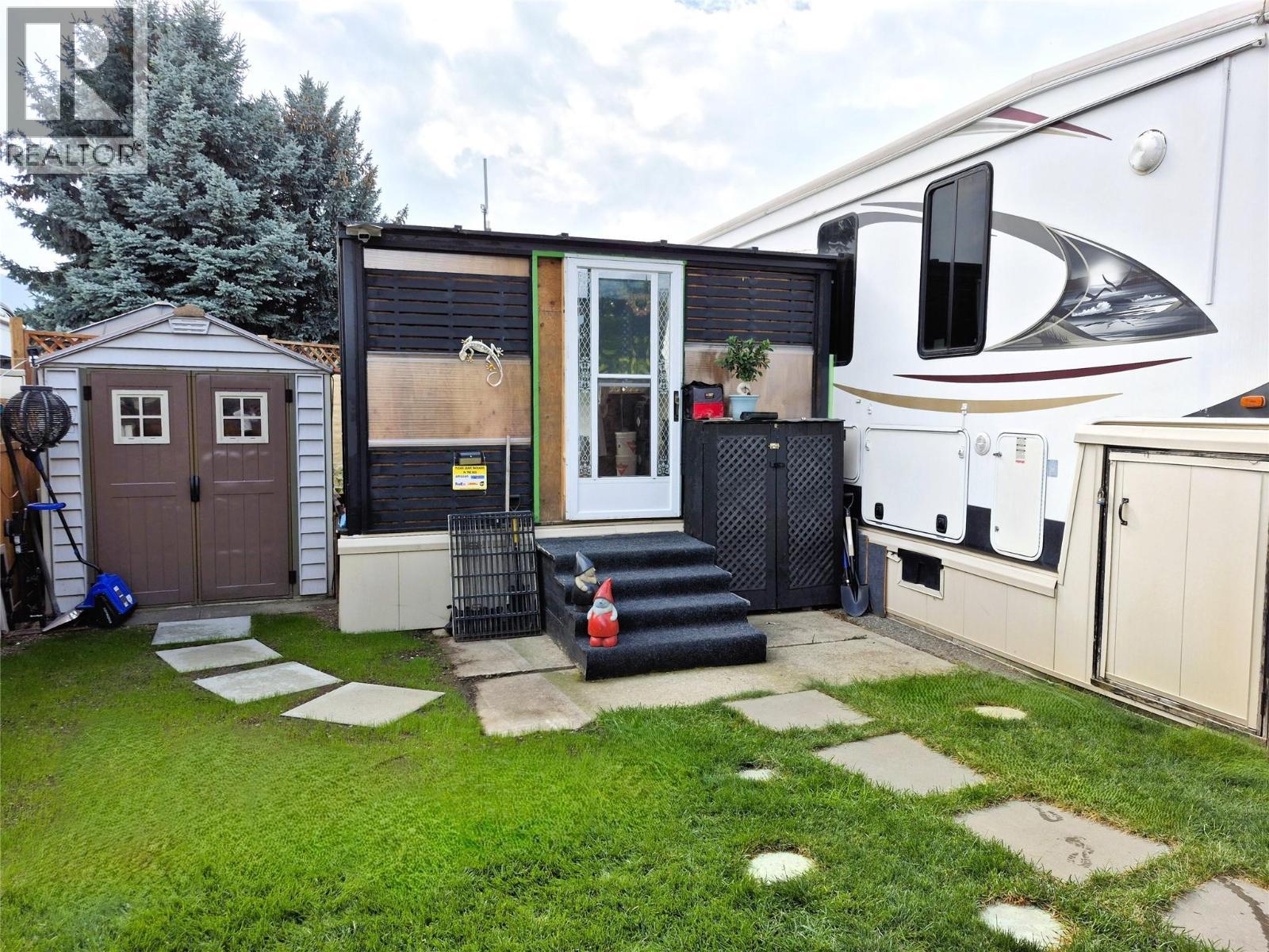 415 Commonwealth Road Unit# 12. Kelowna, British Columbia